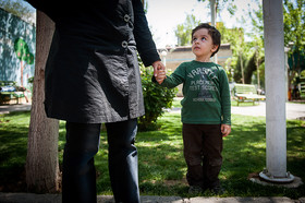 به نگاه مادر سوگند